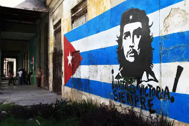 A sign in Old Havana, Cuba. (Photo: iStockphoto)