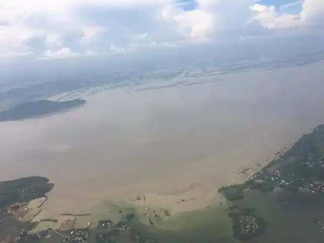 Aerial view, as seen by Home Minister Rajnath Singh, of flood-hit Assam on Saturday, 30 July 2016. (Photo Courtesy: Twitter/<a href="https://twitter.com/HMOIndia/status/759295339648126977">@HMOIndia</a>)