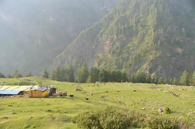 A beautiful location in Kheer Ganga. (Photo Courtesy: Prasoon Vashistha)