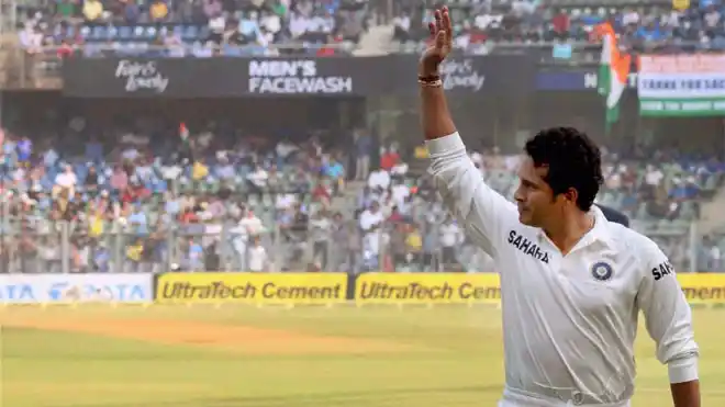 Sachin bids farewell to international cricket at Wankhede, 2013. (Photo Courtesy: BCCI)