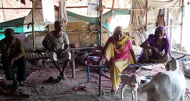 Potter Rehman Sumra (second from left) in Sarkhej Roza with his family.