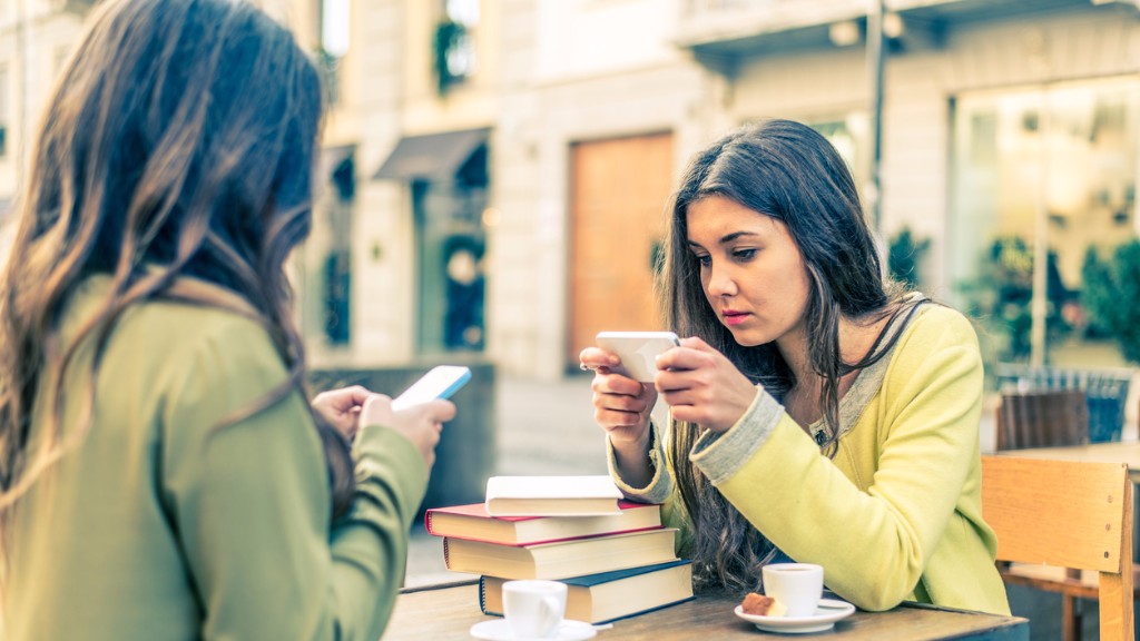 ‘Social Media Fuelling Eating Disorders in Teens’