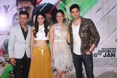 Mumbai: Actors Sidharth Malhotra, Manoj Bajpayee, Rakul Preet Singh and Pooja Chopra at the trailer launch of their upcoming film "Aiyaary" in Mumbai on Dec 19, 2017. (Photo: IANS)