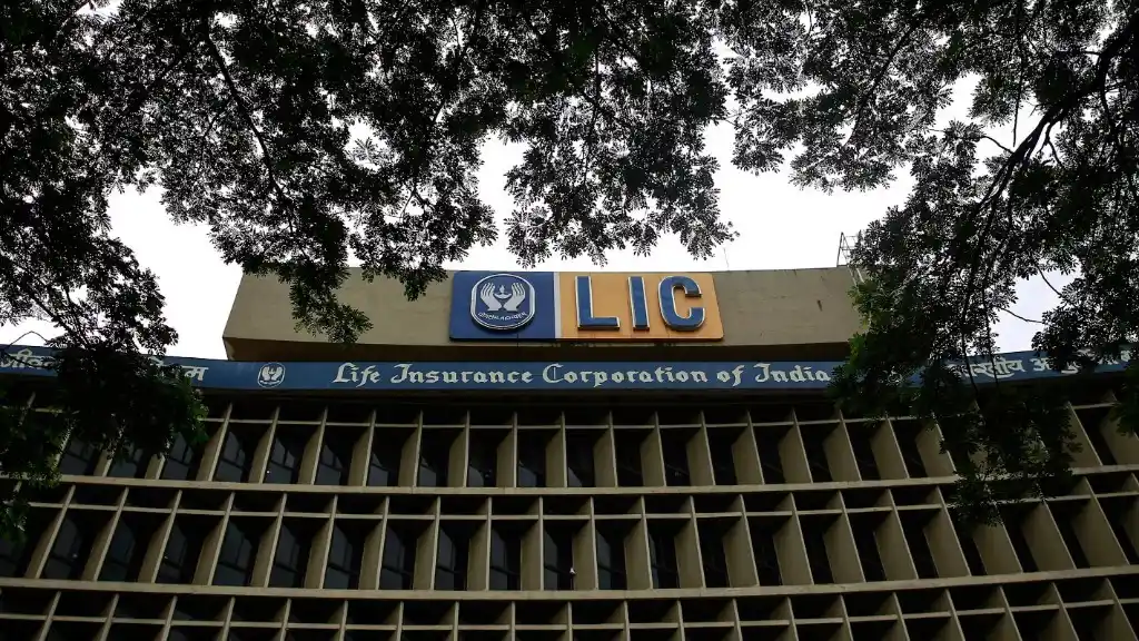Lic Gets Irdai S Nod To Increase Stake In Idbi Bank Up To 51