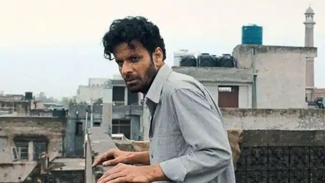 A still from <i>Gali Guleiyan</i>.