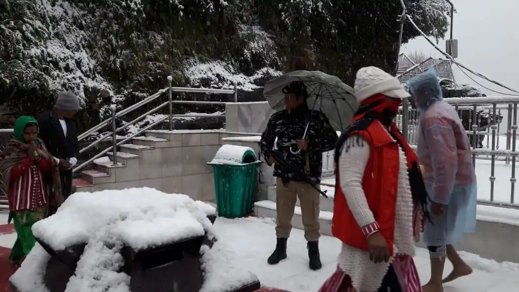 Thick cover of snow in Vaishno Devi temple area.