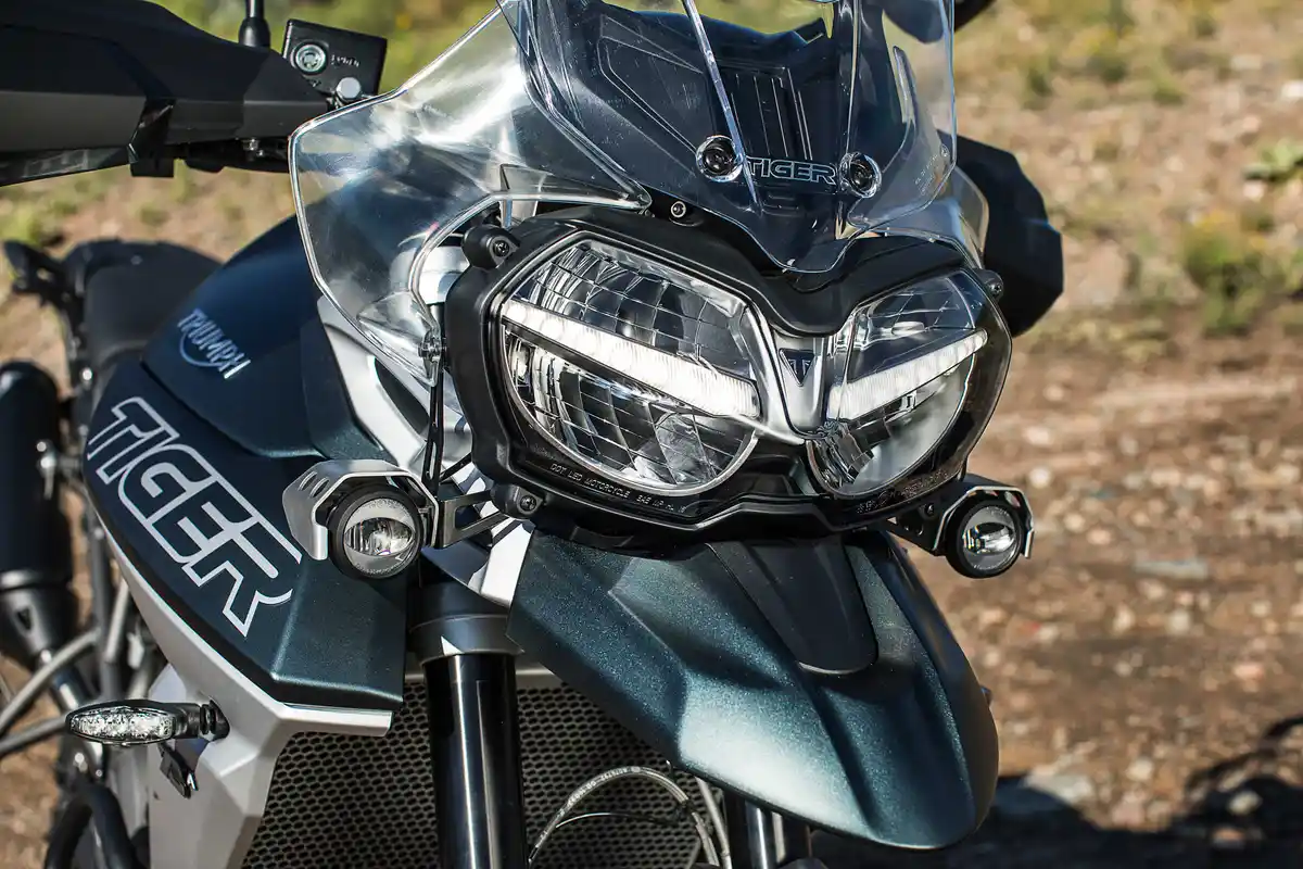 Triumph Tiger 800 Xca India Launch Price Features And Specification