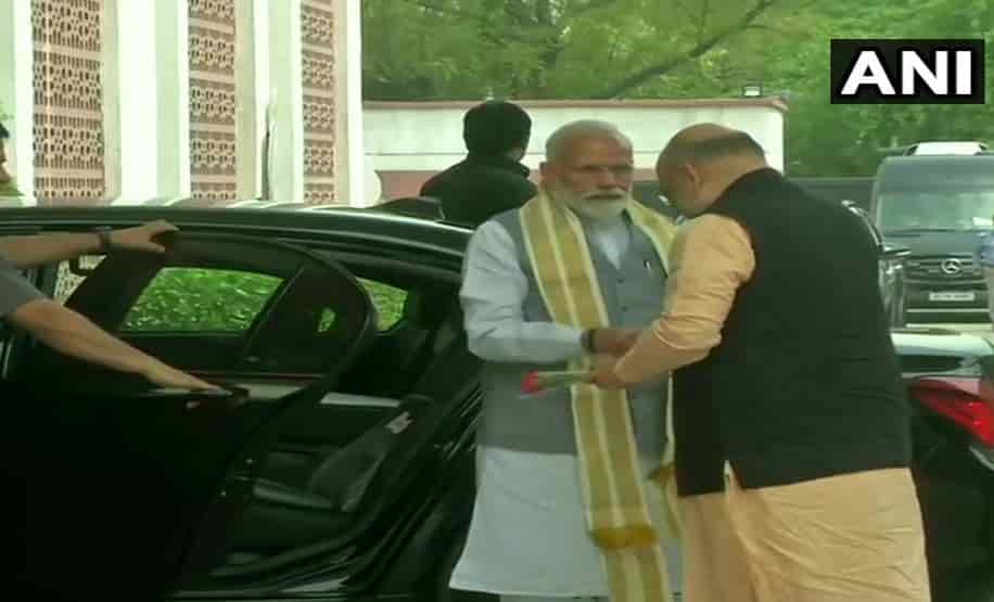 https://images.assettype.com/thequint%2F2019-04%2Faf04e169-b825-49a6-86a9-61fbfb74d600%2FModi_Amit_Shah.JPG?q=35&auto=format%2Ccompress&w=1200
