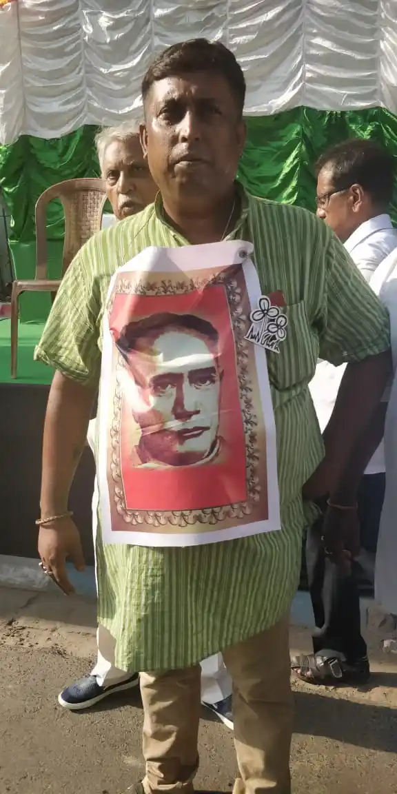 https://images.assettype.com/thequint%2F2019-05%2F79ba7889-f359-47a4-8d39-223e8c700dc4%2FWhatsApp_Image_2019_05_15_at_3_43_32_PM.jpeg?q=35&auto=format%2Ccompress&w=640