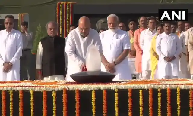 https://images.assettype.com/thequint%2F2019-05%2Fbbcd12ef-272d-44c2-b4d3-20fe4b2eec6c%2FScreen_Shot_2019_05_30_at_7_36_12_AM.png?q=35&auto=format%2Ccompress&w=640