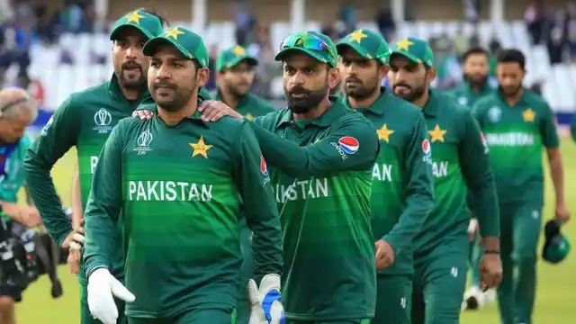 Pakistan will aim to draw confidence from their victory against England vs Australia. 