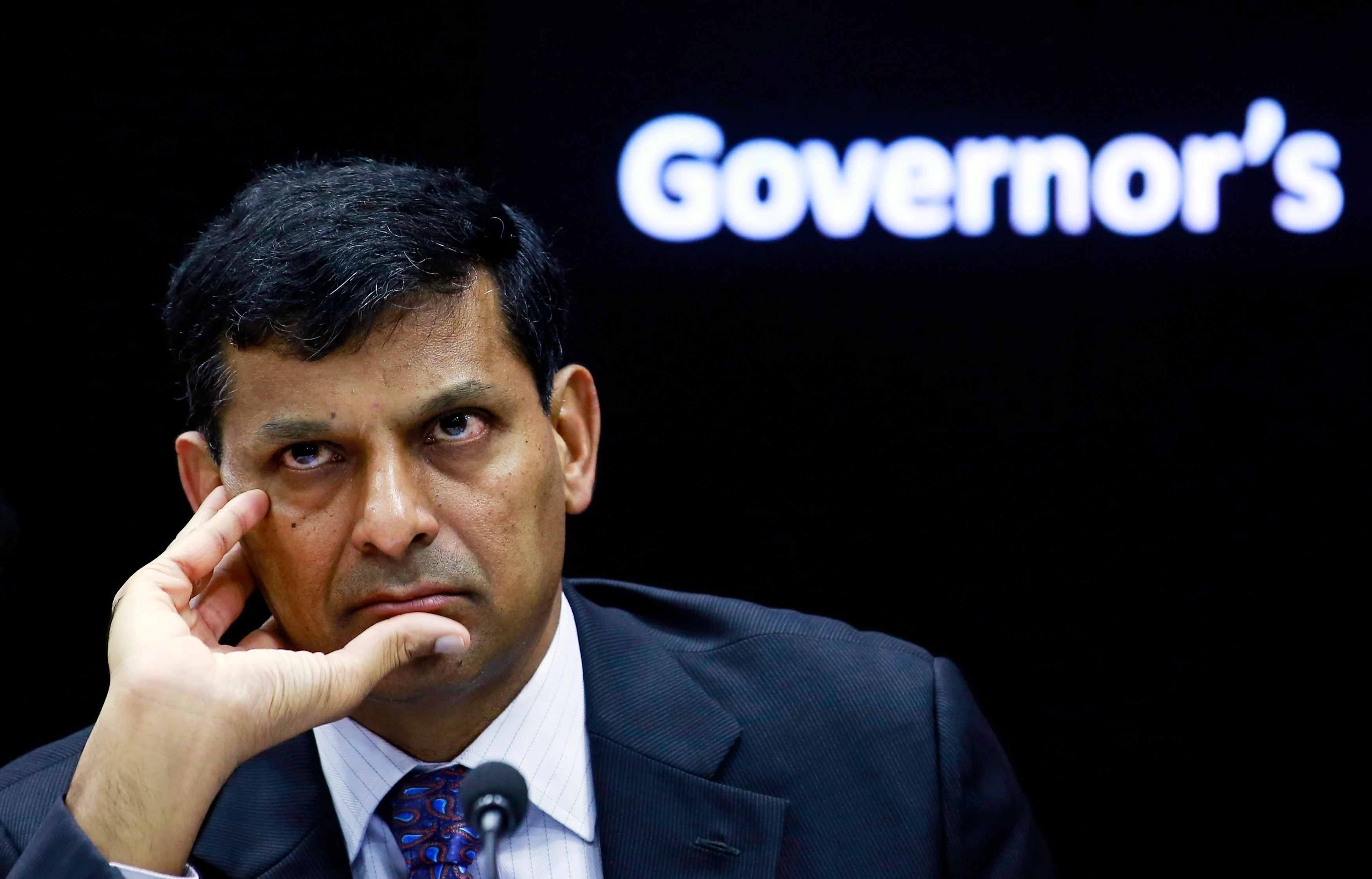 Banning Rs 500 And Rs 1 000 Notes Not Feasible Rbi In March 2016