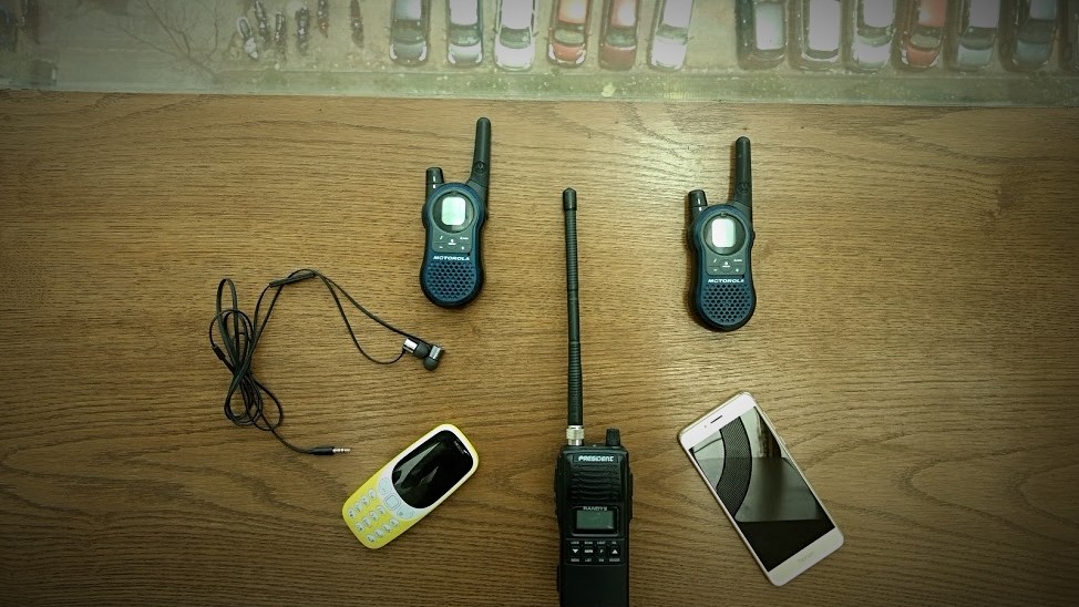 CarToCar Communication CB Radios vs VHF Handsets The Quint