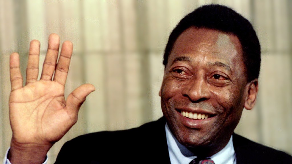 On His Birthday, Here are a Few Sides of Pele You Didn't 