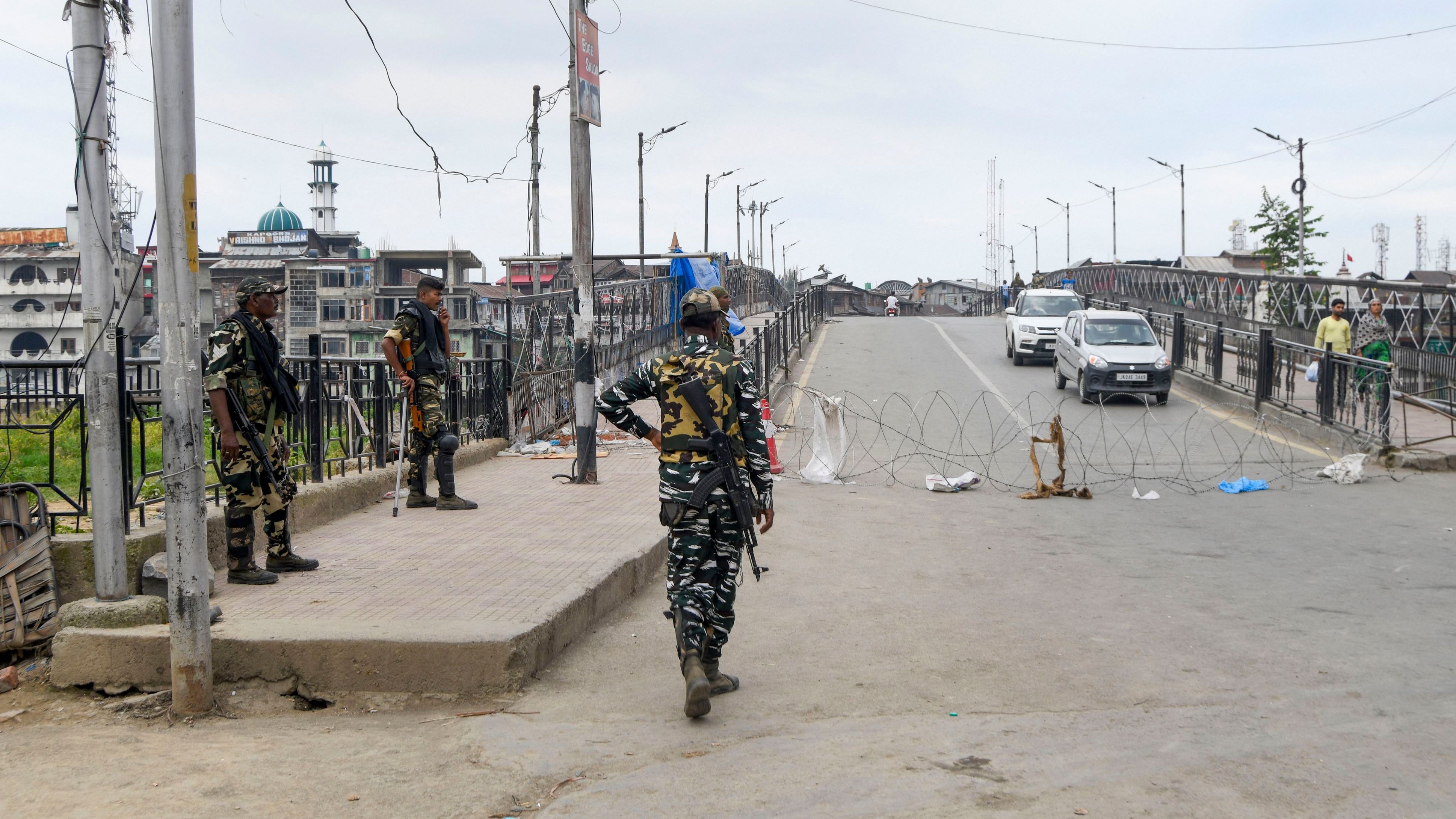 20 More ‘Potential Troublemakers’ Moved From Kashmir to Agra Jail