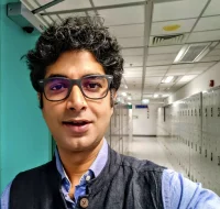 Vimlendu Jha