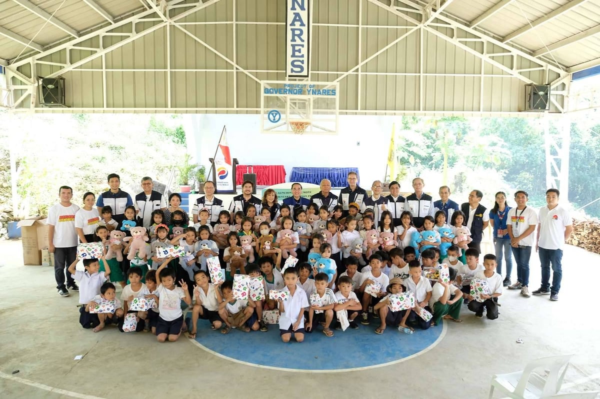RC Makati’s gift-giving project raises over P1M for 3,096 beneficiaries