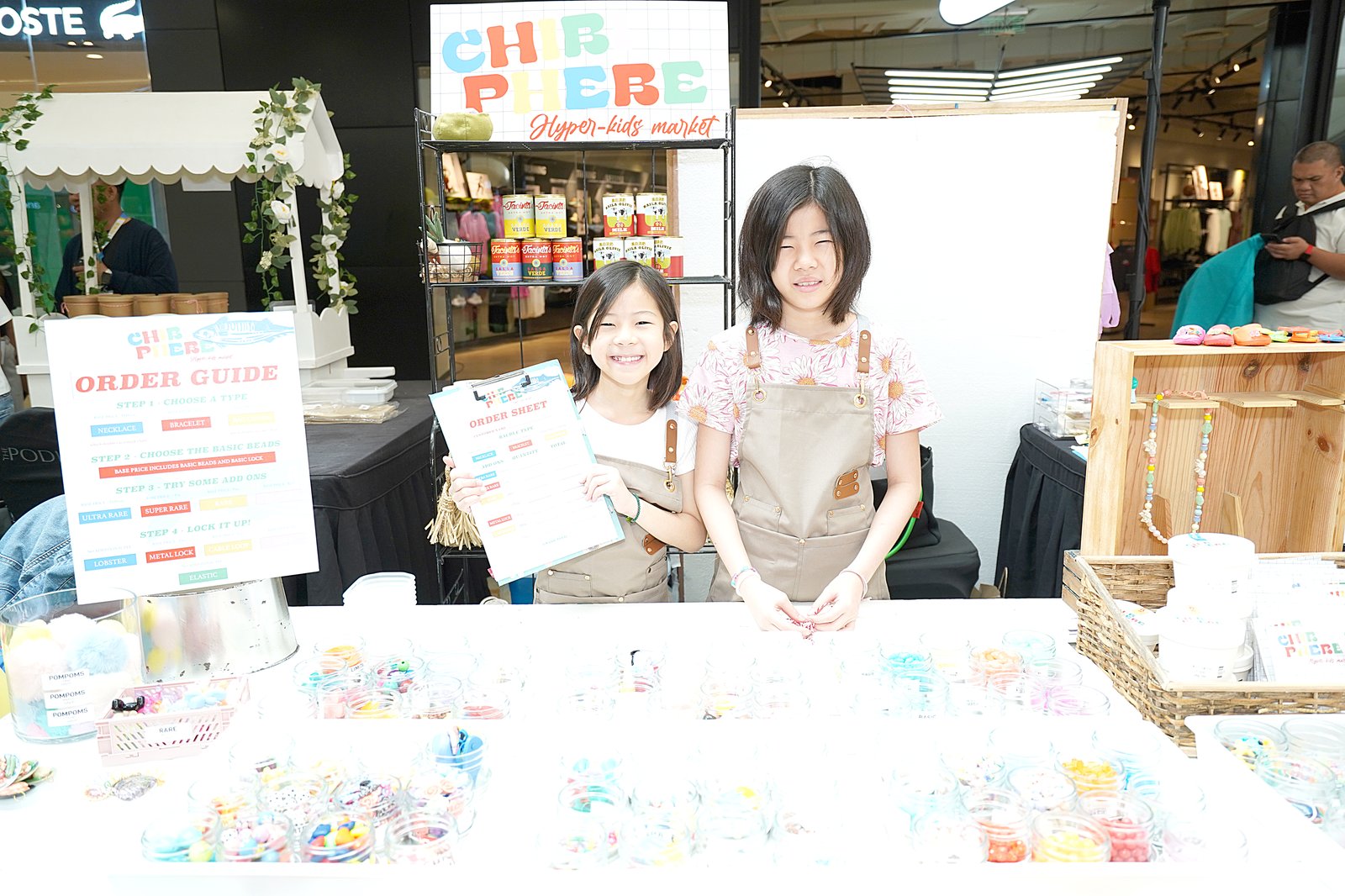 Chibi Phebe receives the Best Service award for delivering an outstanding customer experience.