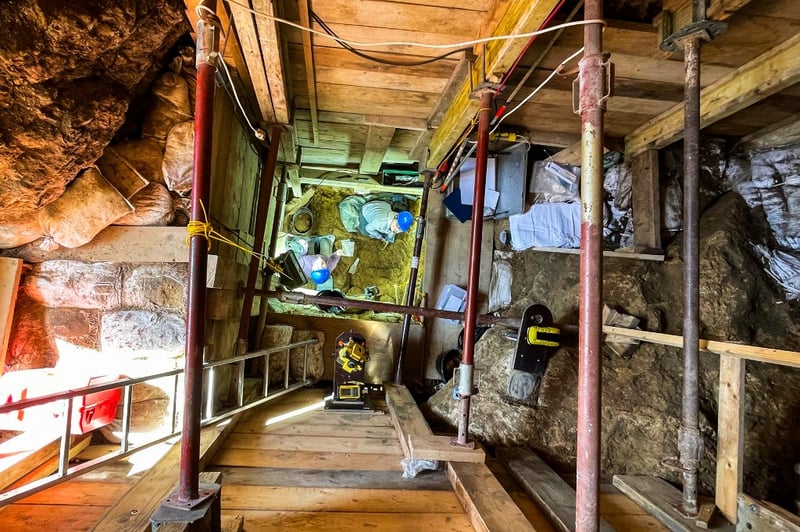 Humans reached icy northern Europe in time of Neanderthals
