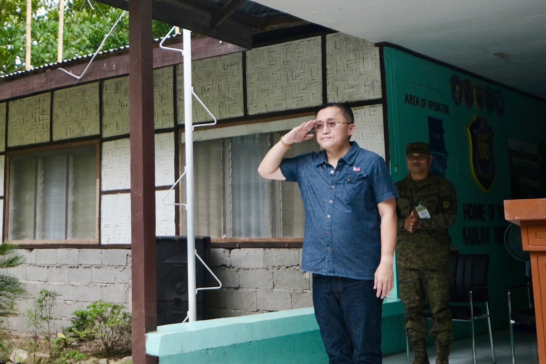 Go visits soldiers in Mati City