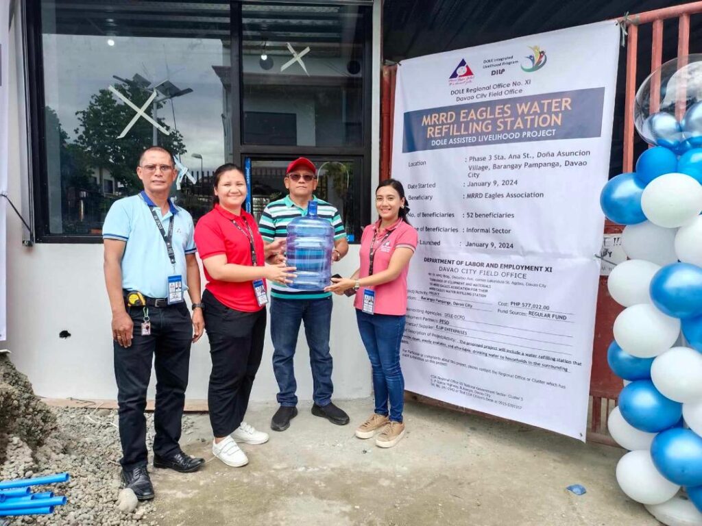 2 Davao groups get P1-M worth of livelihood aid