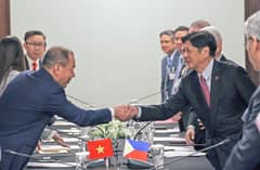 Marcos meets with Vietnamese conglomerate Vingroup during Hanoi trip