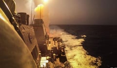 US strikes Yemenas Houthis threaten Red Sea ships