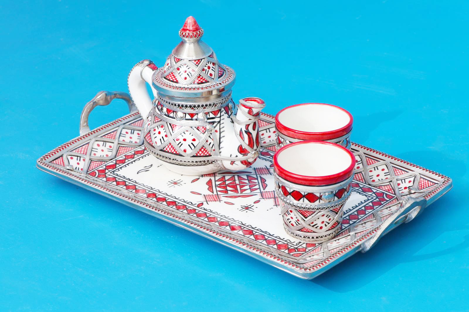 Loco for Moroccan ceramic, and then some