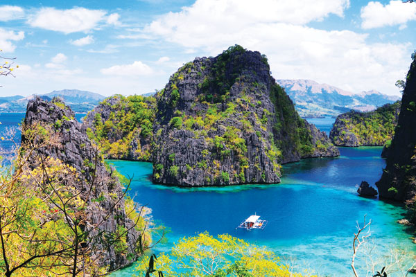 Loyzaga, other Cabinet members tackle environmental issues in top tourist spots