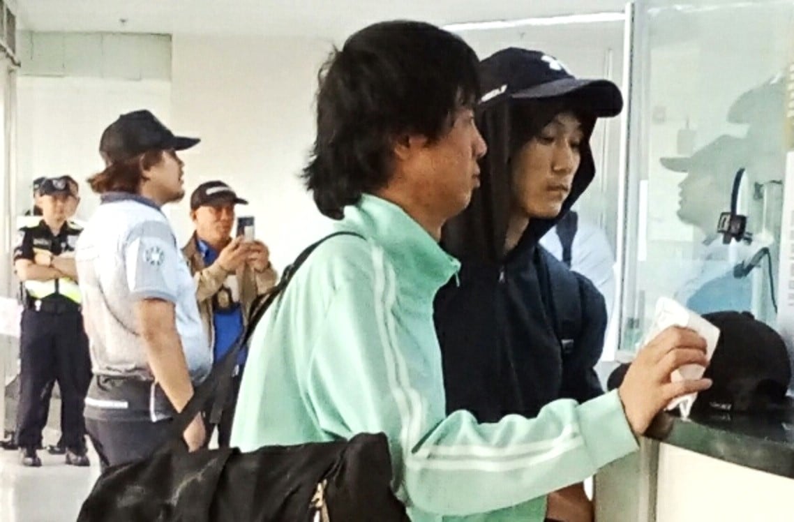 Phl Immigration deports 8 Japanese 'Luffy' group fugitives