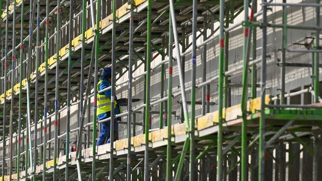 Private firm eyes over P200-B mega infra projects for SRP