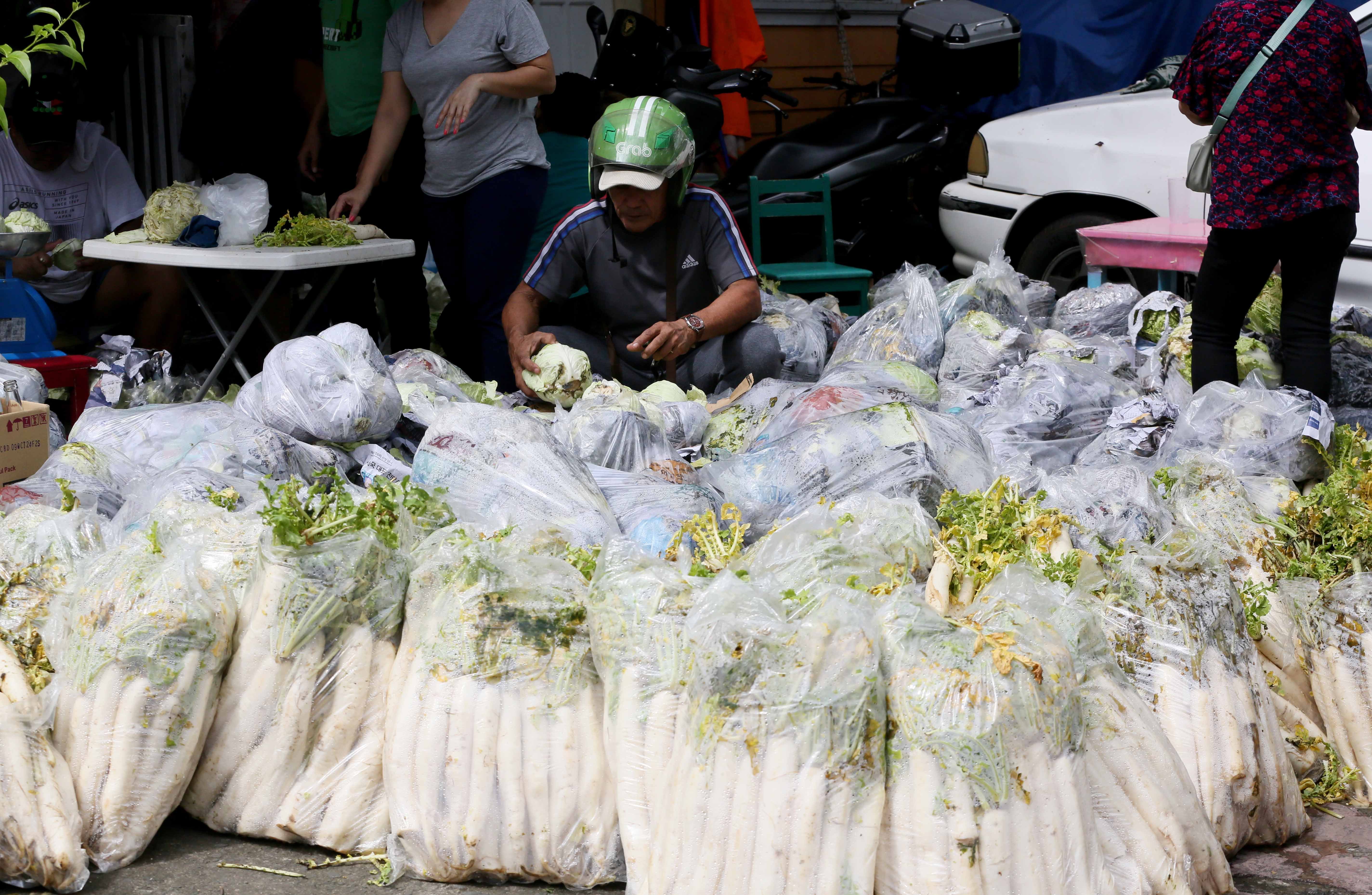 Multi-sectoral solution sought in Cordillera's produce woes 