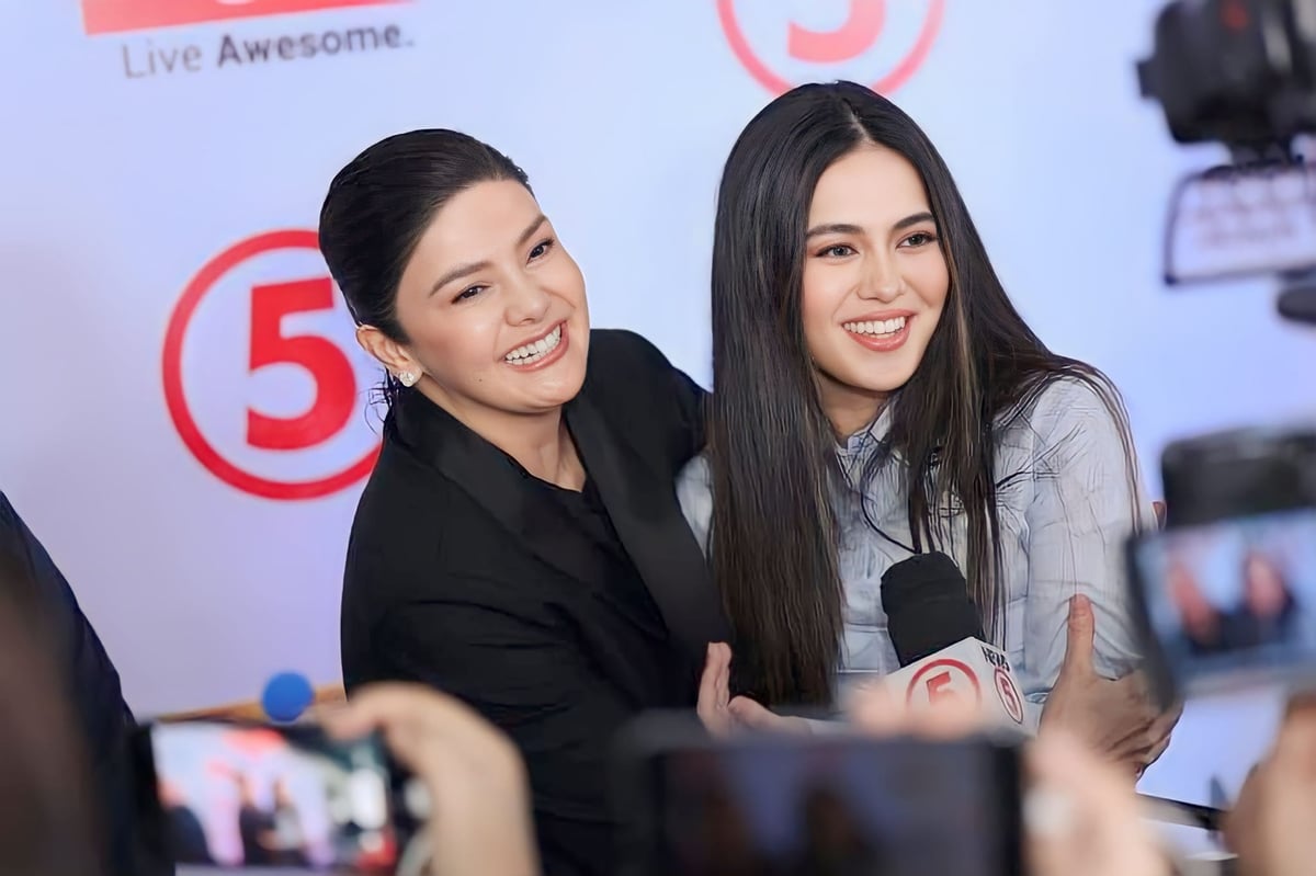 Charlene Gonzales-Muhlach and daughter Atasha, who is currently 
co-hosting ‘Eat Bulaga!’ at TV5.