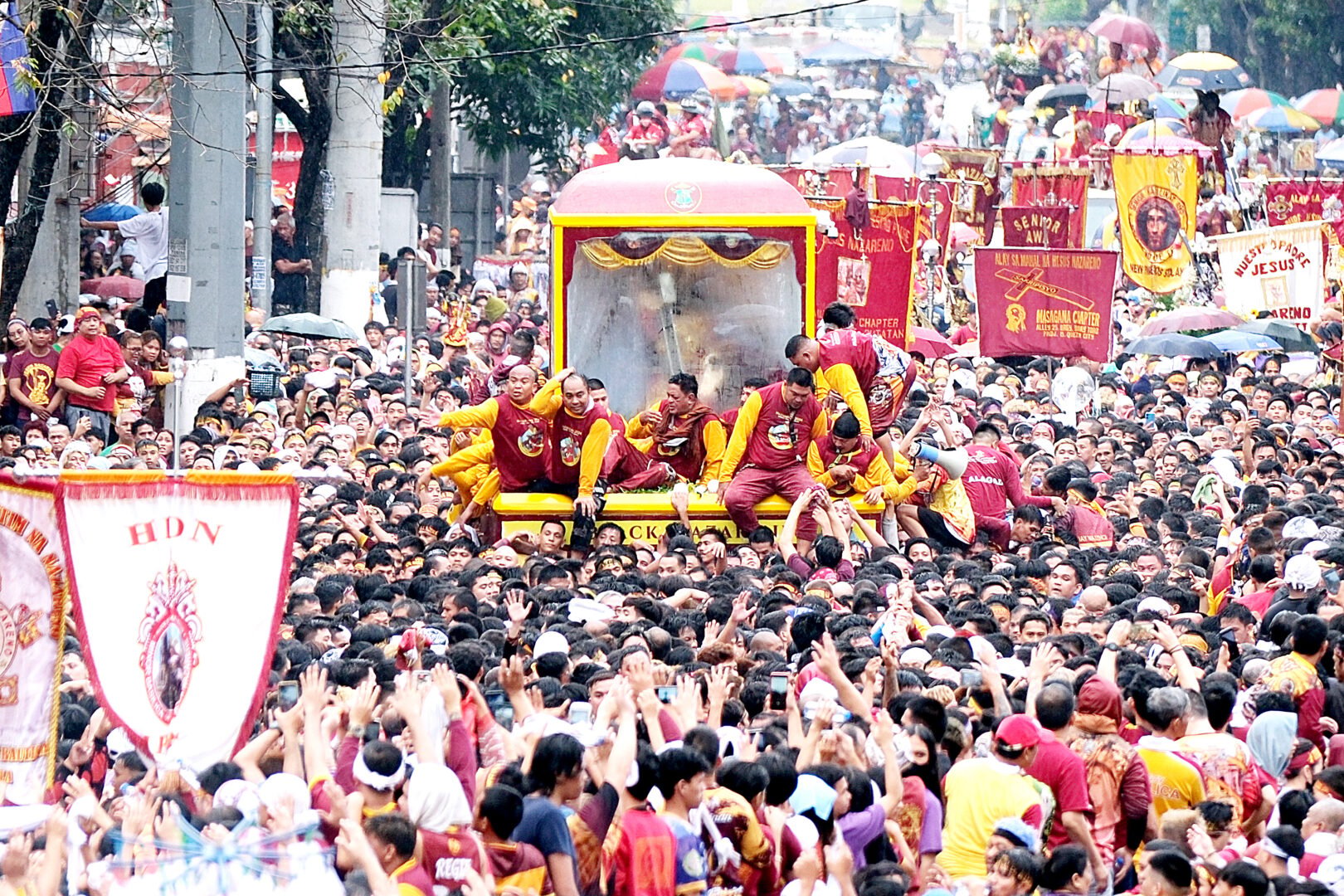 706 Traslacion devotees receive medical aid