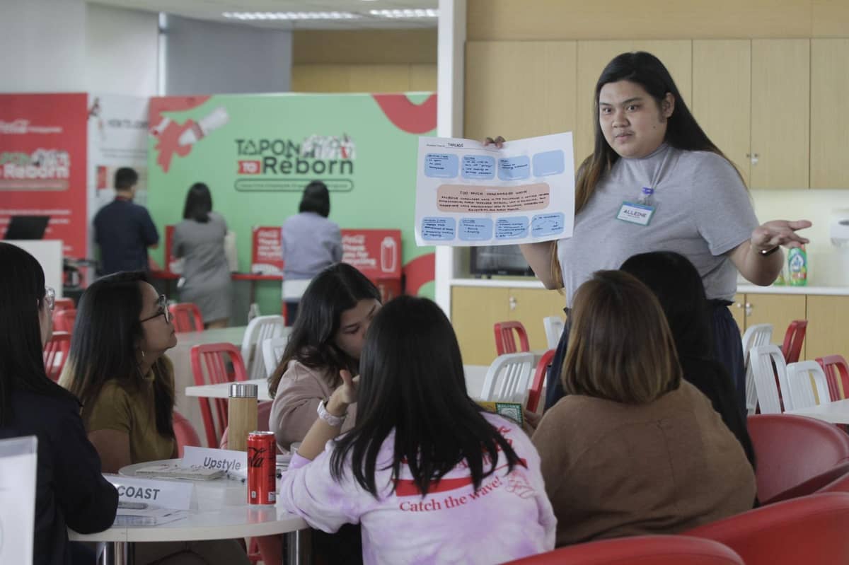 Participants of Reimagine Recycling Year 5 discussing solutions to address issues on solid waste management and marine pollution