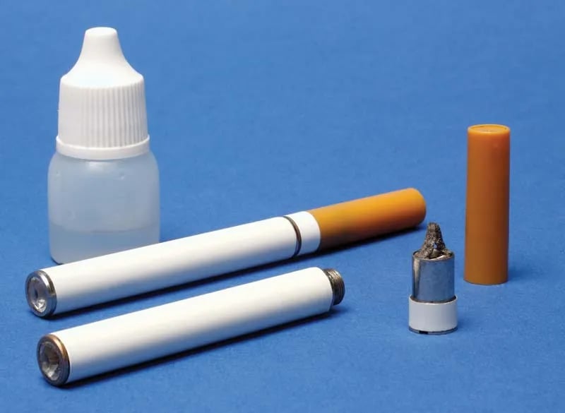Crackdown urged on fake e-cigs