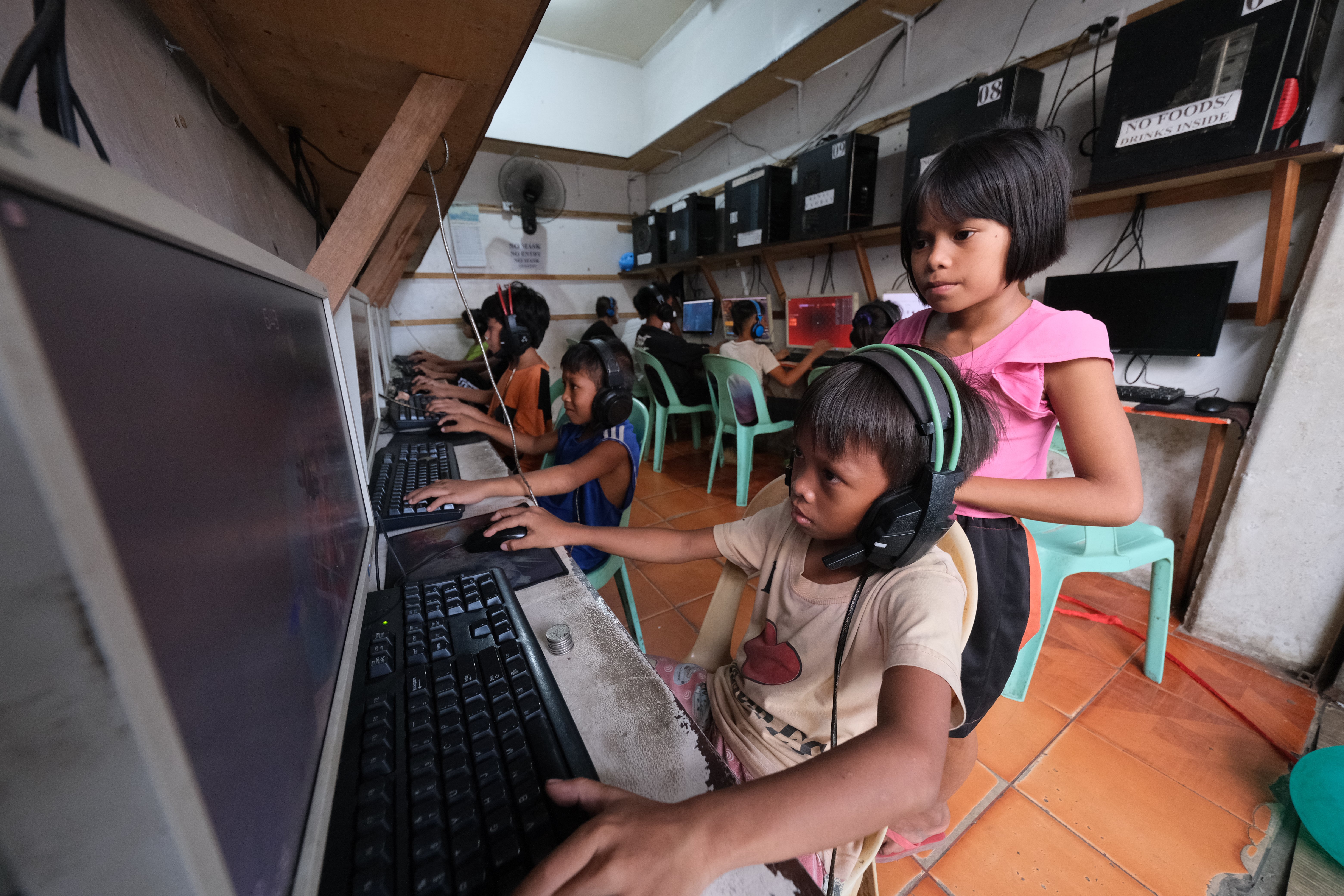 Social media ban could drive minors to 'darker' corners of web, says group