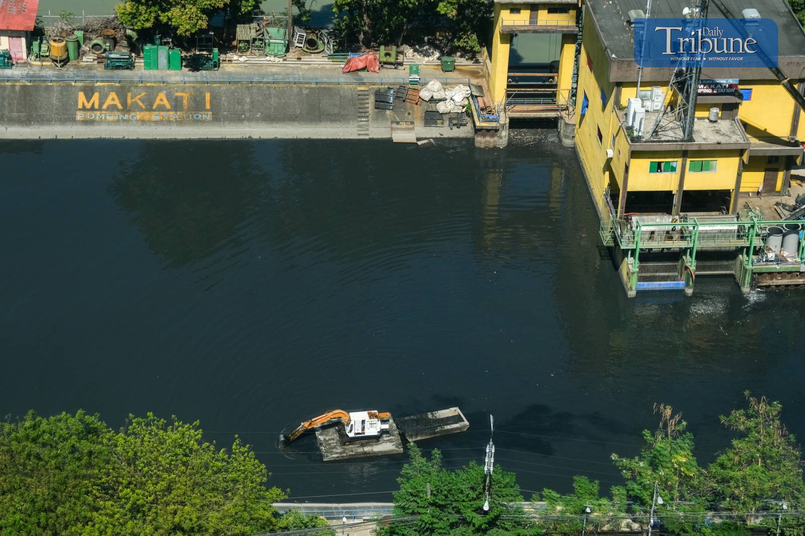 Underwater excavation