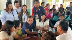 Landslide-hit families in Surigao del Norte get DSWD aid