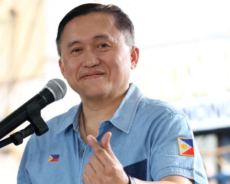 Bong Go commends Binalbagan's Super Health Center groundbreaking