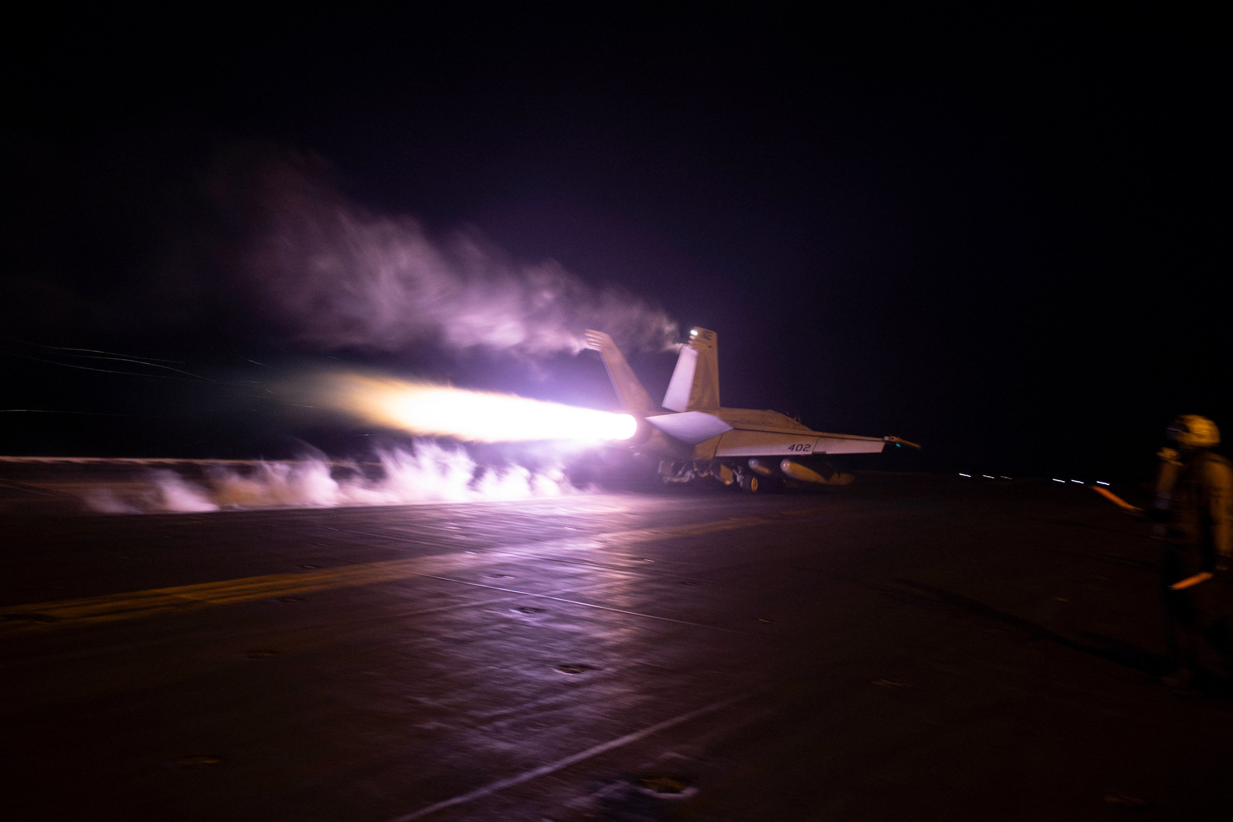 U.S., UK destroy 18 Houthi targets