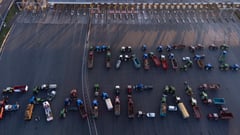 Protesting farmers defy warning, head to French cities