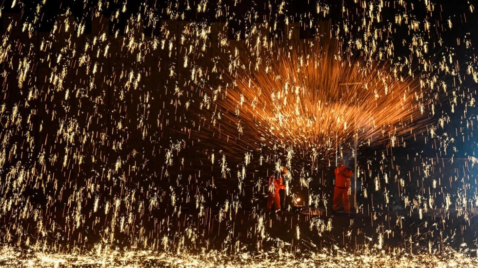 Debate smolders over beloved Chinese New Year fireworks tradition