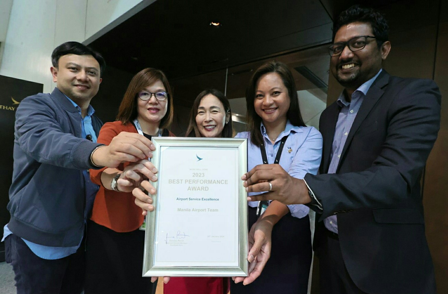CX Manila receives Airport Excellence Award 