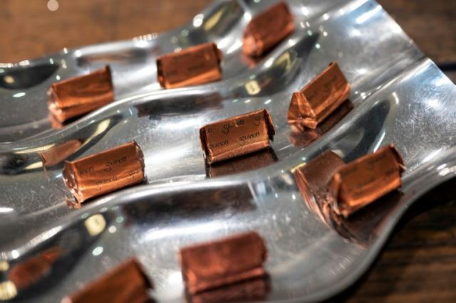 Sweet truce looms for Swiss-Italian chocolate war