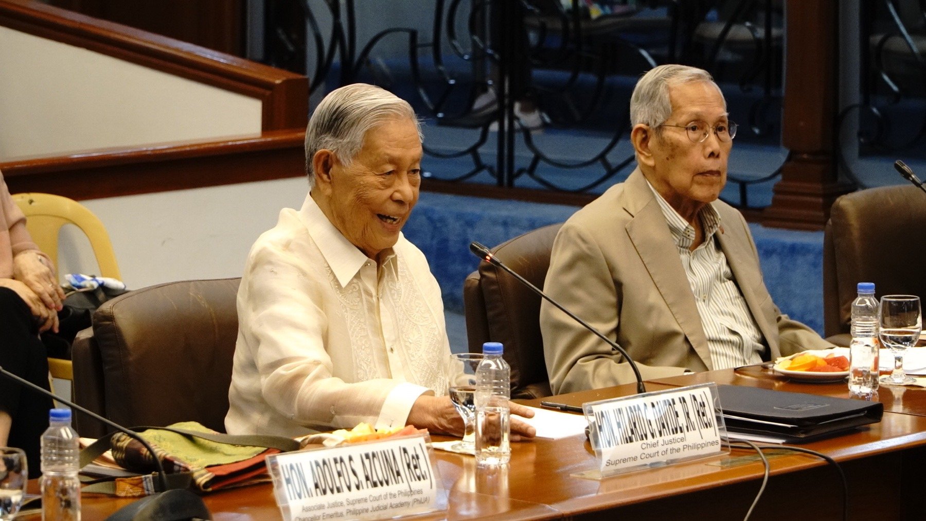 Retired Chief Justice and 1987 Constitution framer Hilario Davide Jr. (left)