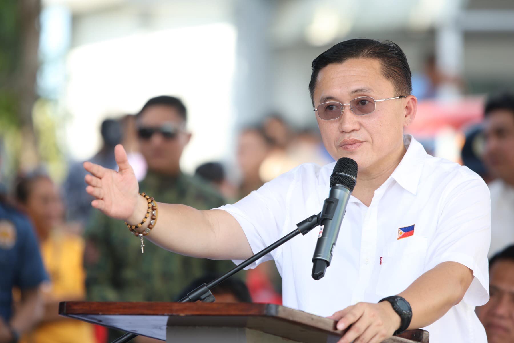 Bong Go extends aid to family of fallen police officer in Bohol