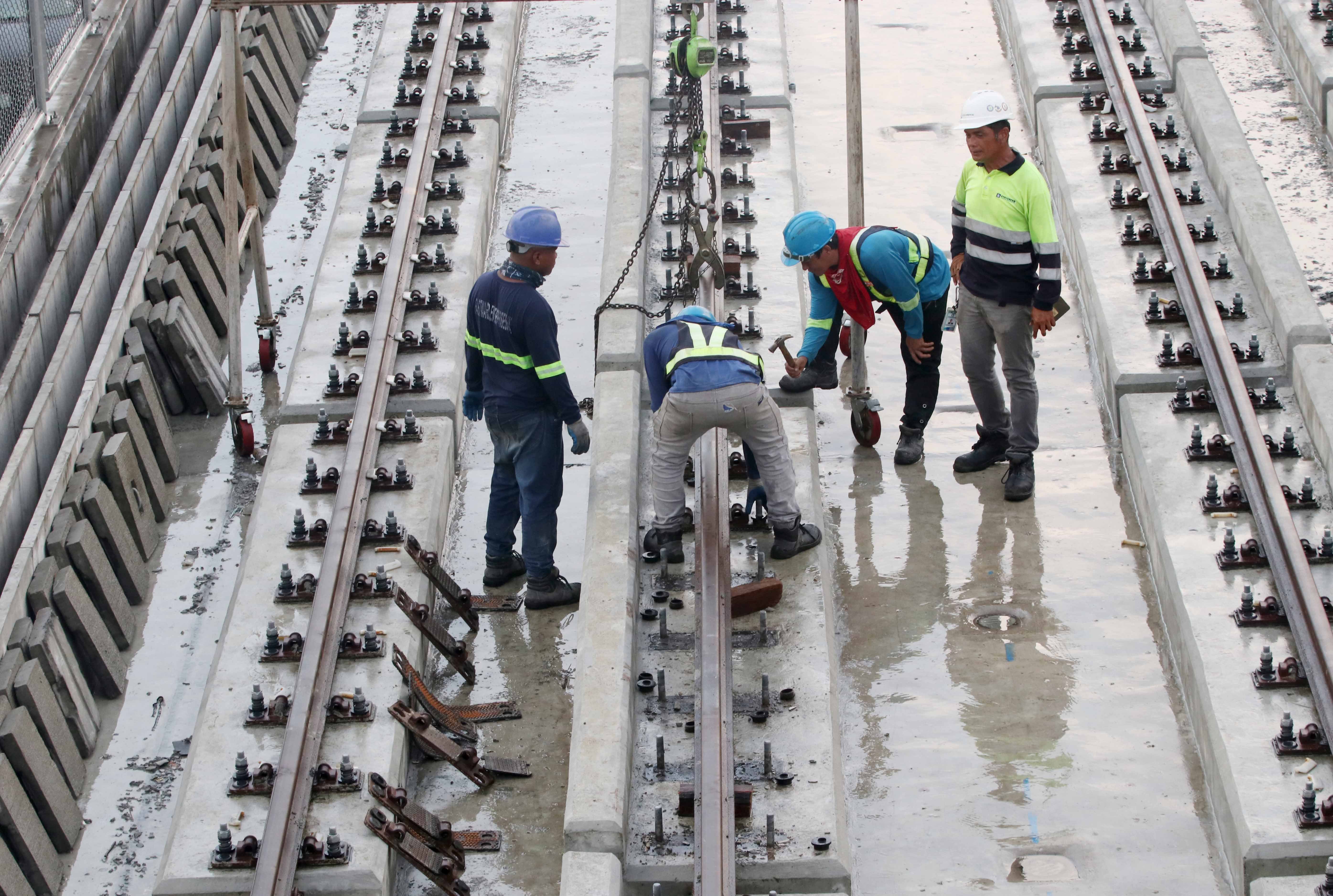 Labor force, employment rate numbers tick-up late last year