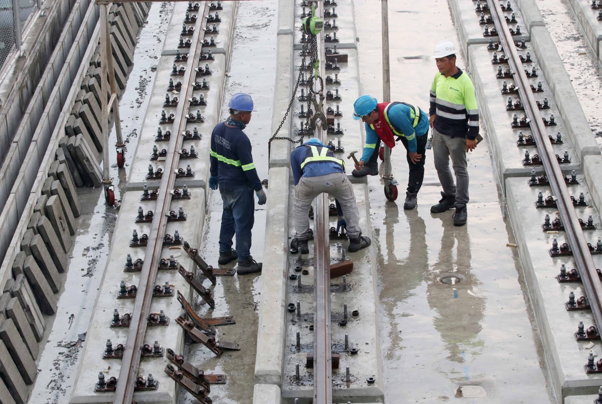 Labor force, employment rate numbers tick-up late last year