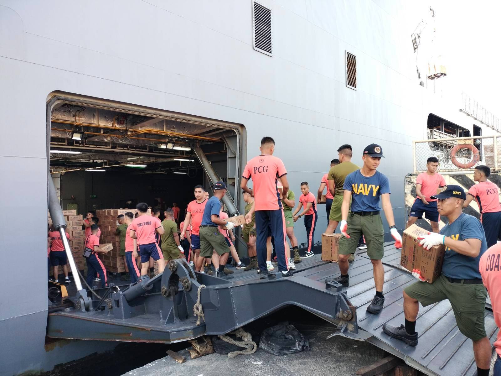 WesCom answers Davao flood victims’ call for aid